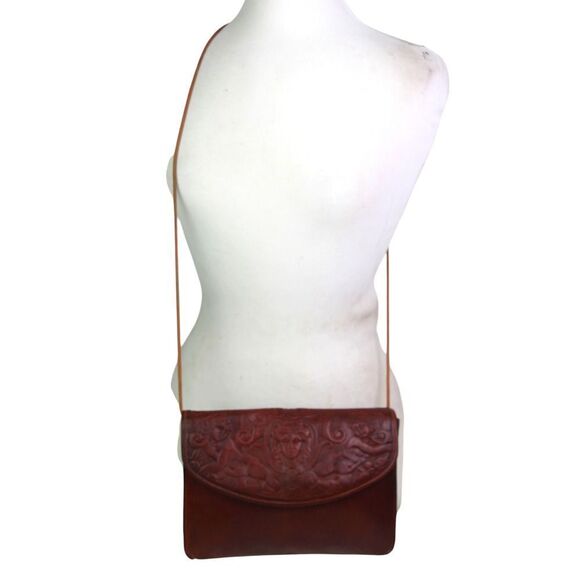 Paola del Lungo TOOLED RED BROWN REAL LEATHER FLAP SHOULDER BAG X-BODY - Picture 2 of 13